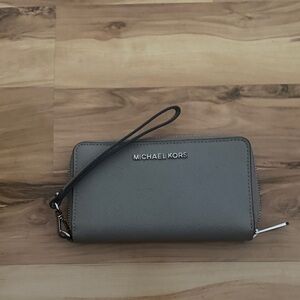 Michael Kors Charcoal Wristlet